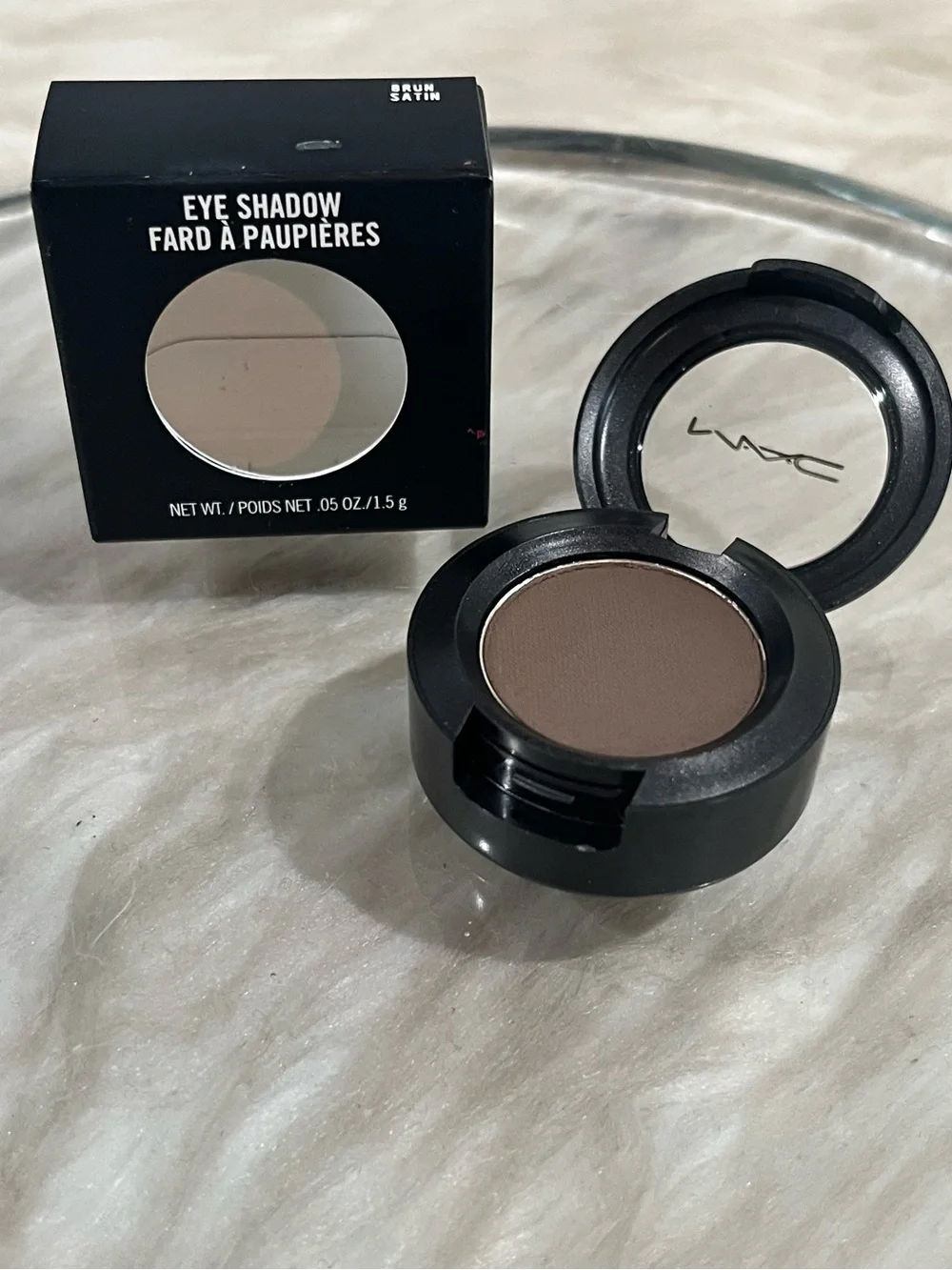 NEW MAC Cosmetics Brun Satin Powder Pigmented Eyeshadow Dark Brown Single